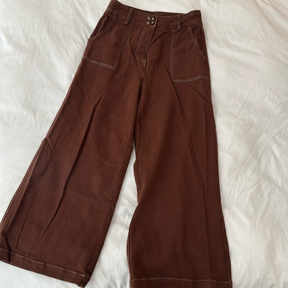 NWOT FRNCH Cropped Wide Leg Pants